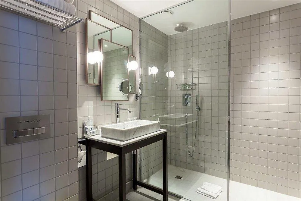 Hotel Saint Dominique Paris